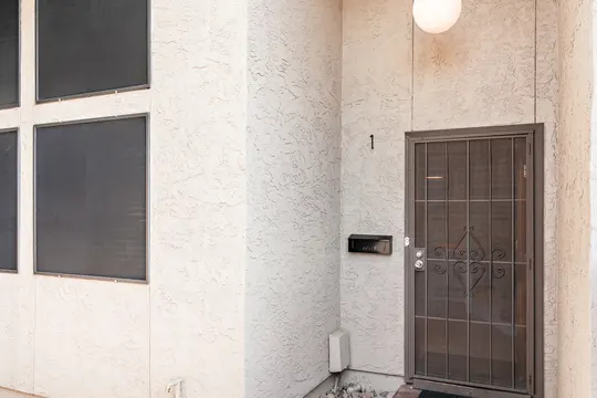 Old Town Lofts, Unit 1 — entrance or private patio