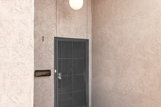 Old Town Lofts, Unit 1 — entrance or private patio