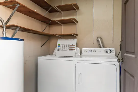Old Town Lofts, Unit 1 — in-unit laundry