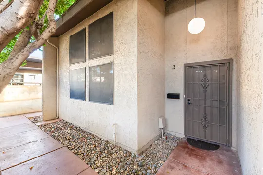 Old Town Lofts, Unit 3 — entrance or private patio