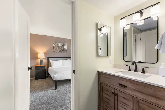 Old Town Lofts, Unit 3 — bathroom