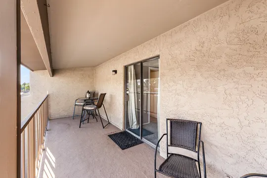 Old Town Lofts, Unit 3 — entrance or private patio