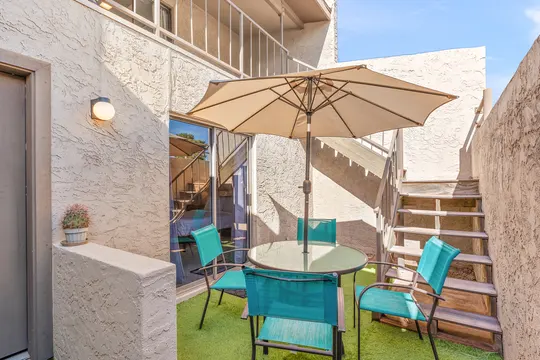 Old Town Lofts, Unit 3 — entrance or private patio