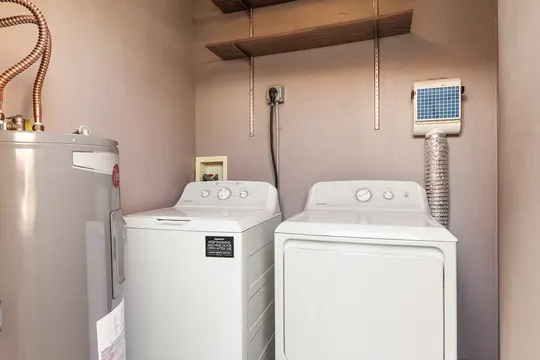 Old Town Lofts, Unit 3 — in-unit laundry